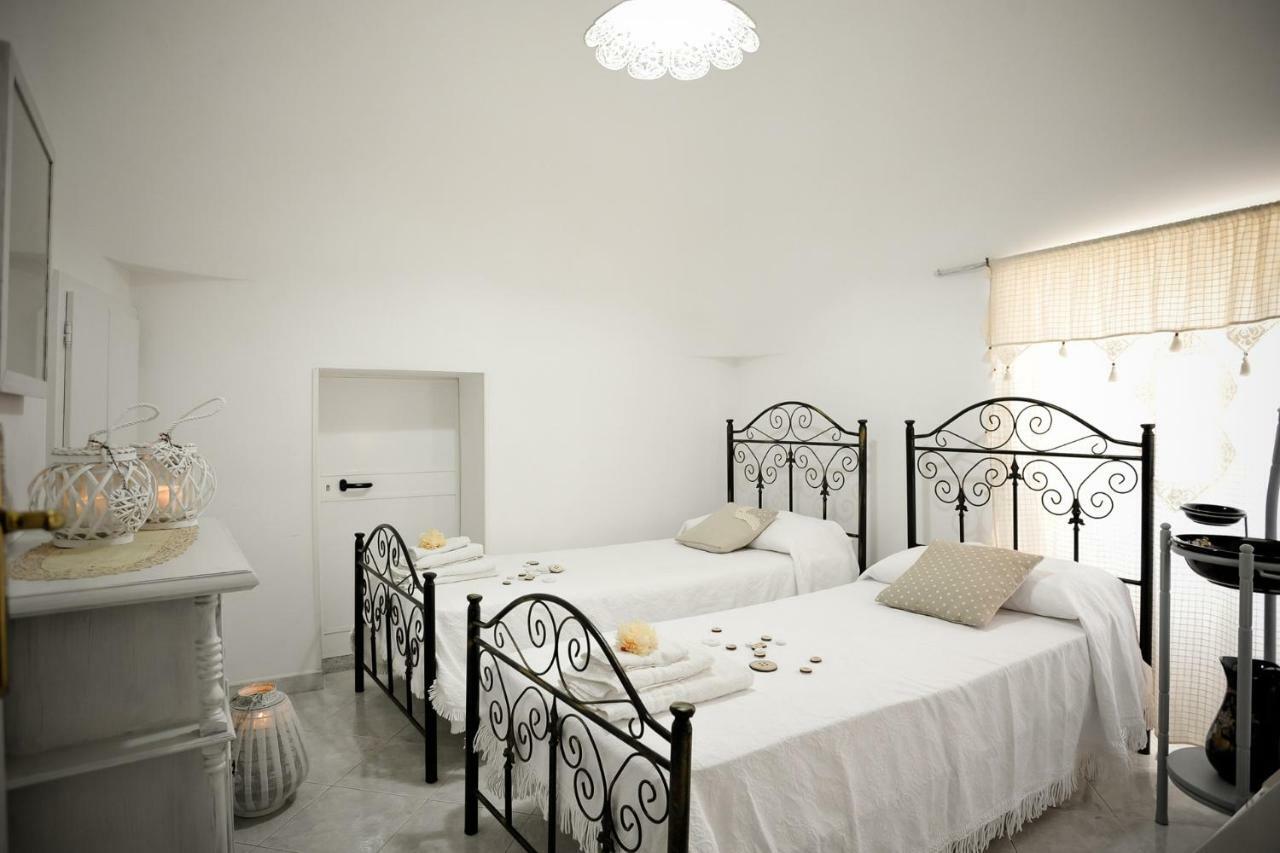 Trulli Di Nonna Palma Villa Locorotondo Buitenkant foto